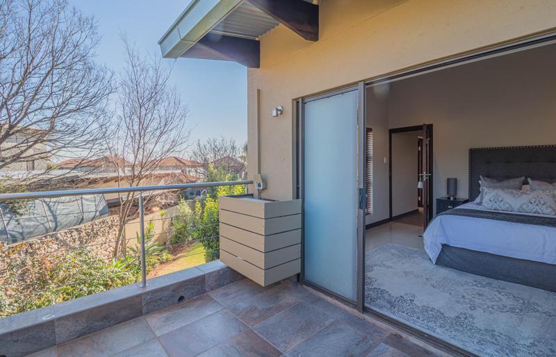 To Let 3 Bedroom Property for Rent in Midstream Estate Gauteng