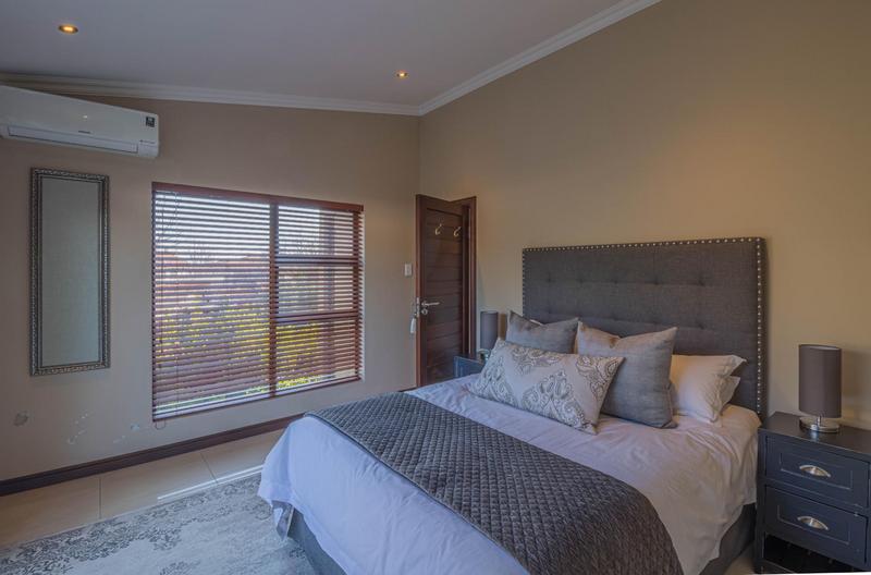 To Let 3 Bedroom Property for Rent in Midstream Estate Gauteng