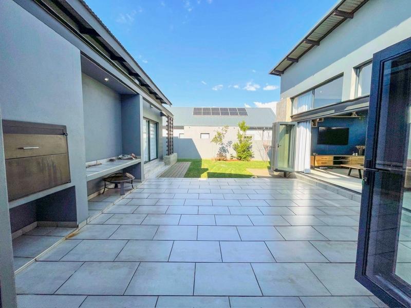 To Let 3 Bedroom Property for Rent in Midstream Meadows Gauteng