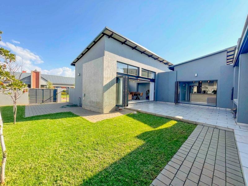 To Let 3 Bedroom Property for Rent in Midstream Meadows Gauteng
