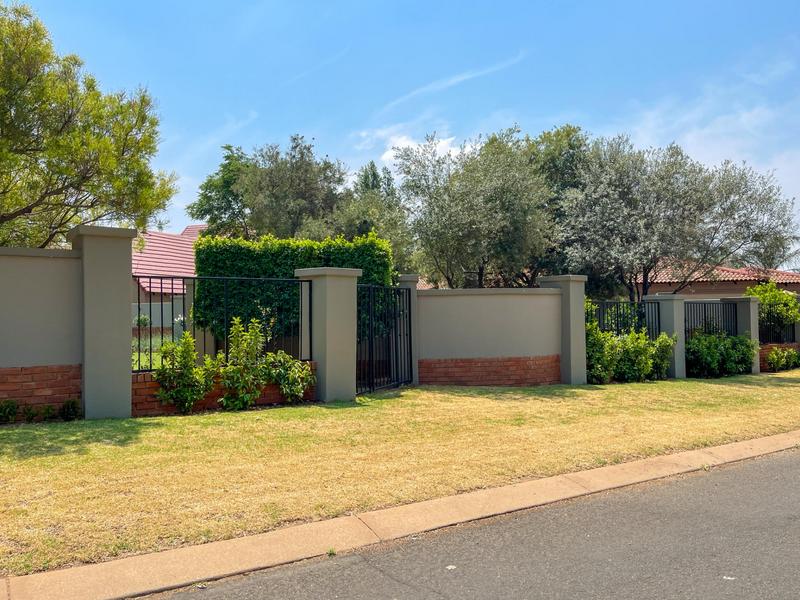 4 Bedroom Property for Sale in Midstream Estate Gauteng