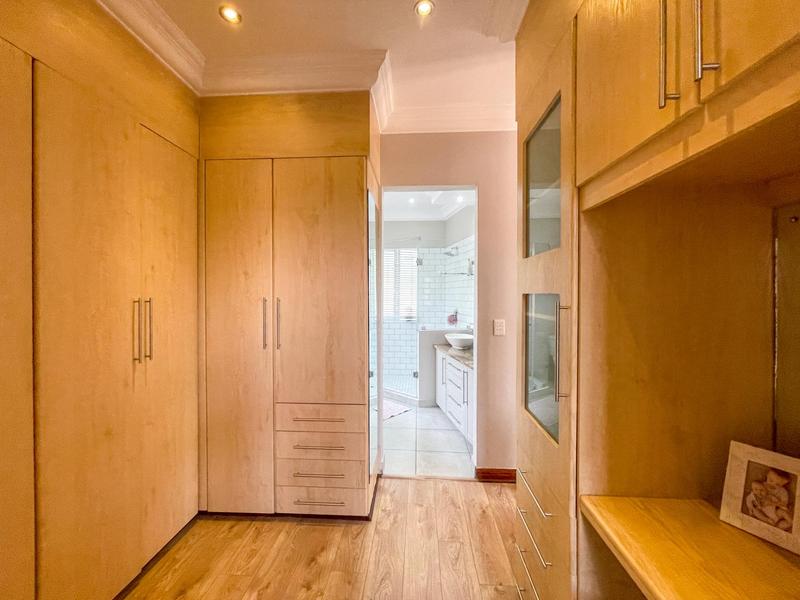 4 Bedroom Property for Sale in Midstream Estate Gauteng