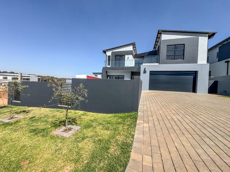 4 Bedroom Property for Sale in Fountainbrook Estate Gauteng