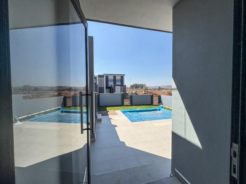 4 Bedroom Property for Sale in Fountainbrook Estate Gauteng