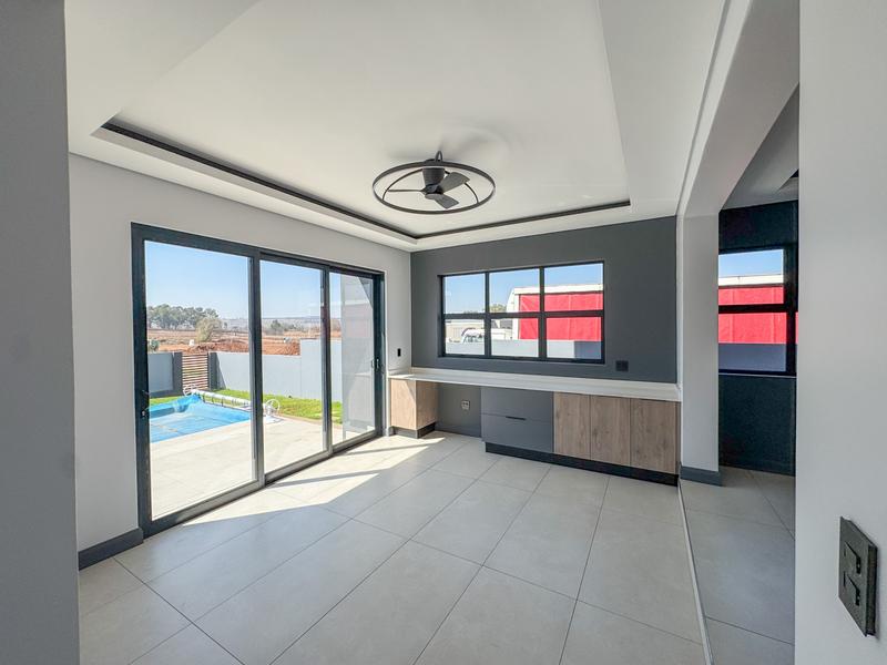 4 Bedroom Property for Sale in Fountainbrook Estate Gauteng
