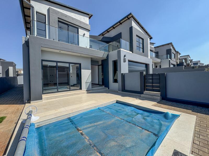 4 Bedroom Property for Sale in Fountainbrook Estate Gauteng