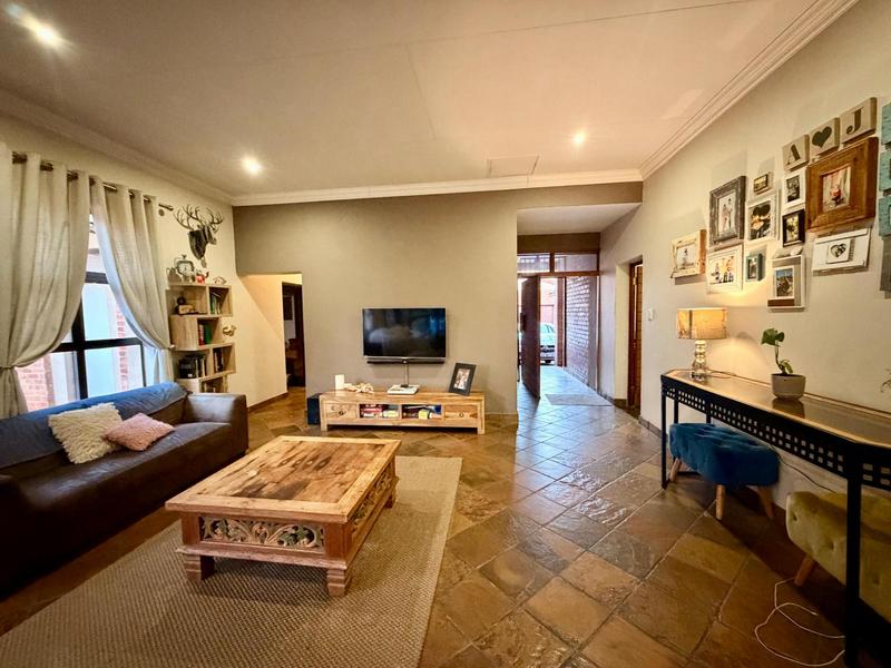 3 Bedroom Property for Sale in Equestria Gauteng