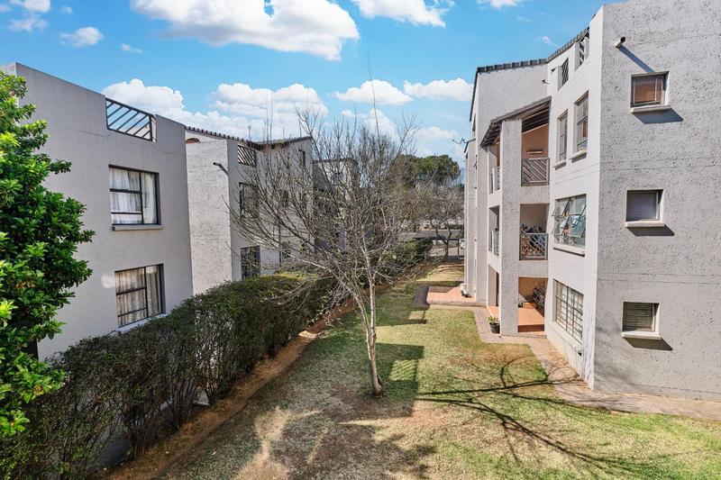 2 Bedroom Property for Sale in Morningside Gauteng