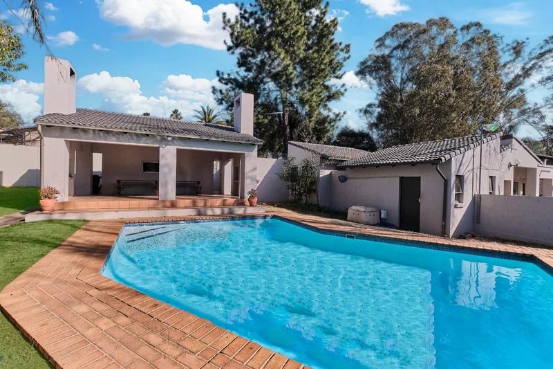 2 Bedroom Property for Sale in Morningside Gauteng