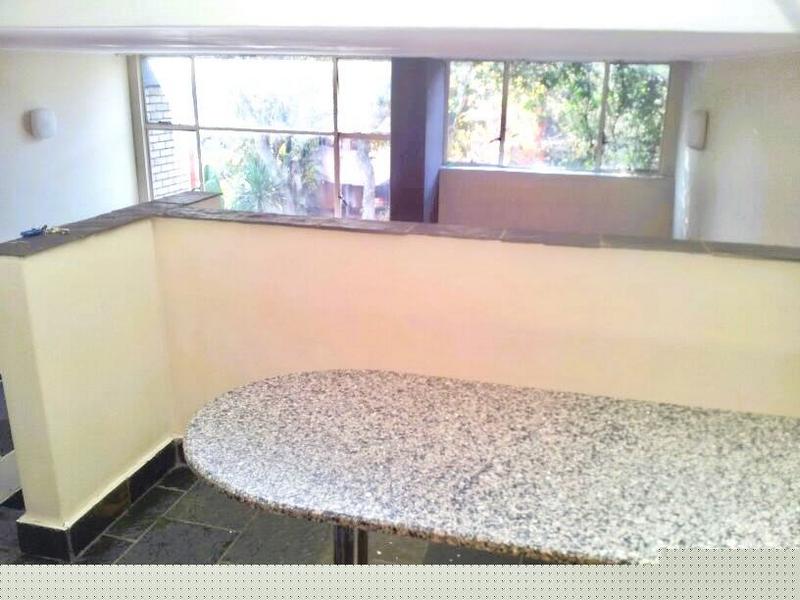 1 Bedroom Property for Sale in Norwood Gauteng