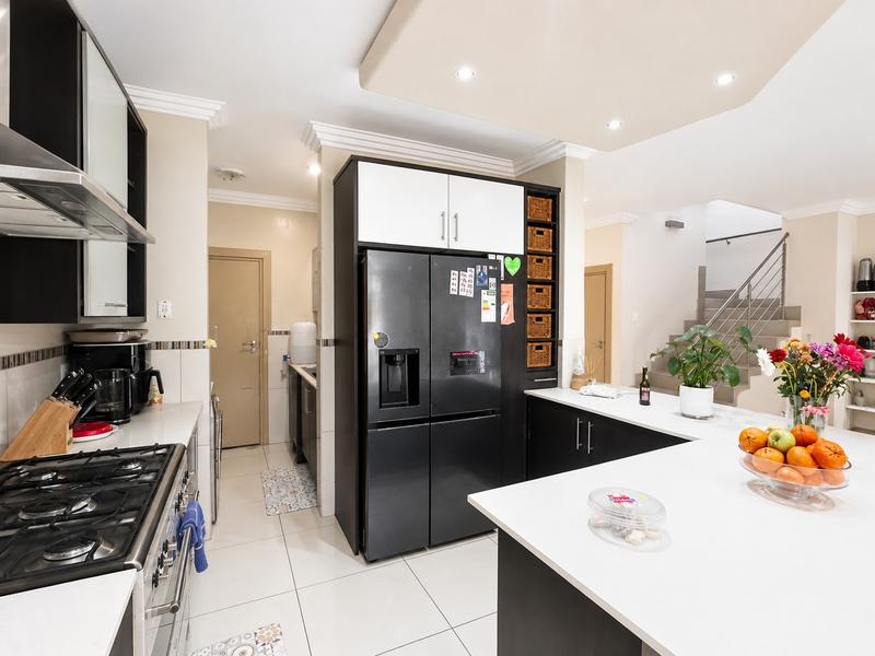 3 Bedroom Property for Sale in Bryanston East Gauteng