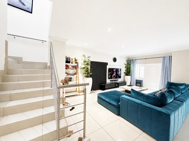 3 Bedroom Property for Sale in Bryanston East Gauteng