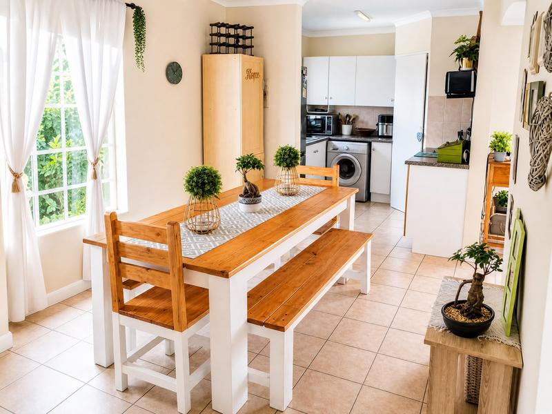2 Bedroom Property for Sale in The Reeds Gauteng