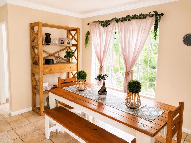 2 Bedroom Property for Sale in The Reeds Gauteng