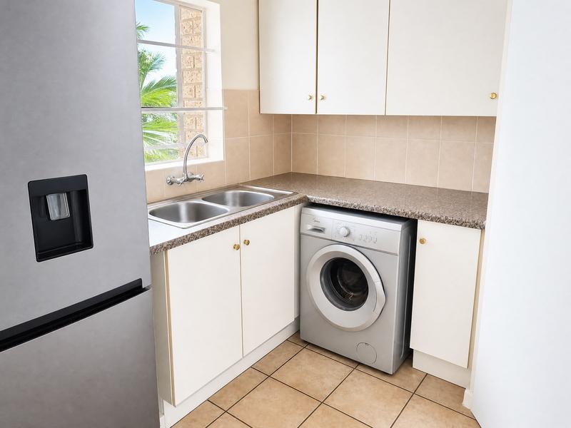 2 Bedroom Property for Sale in The Reeds Gauteng