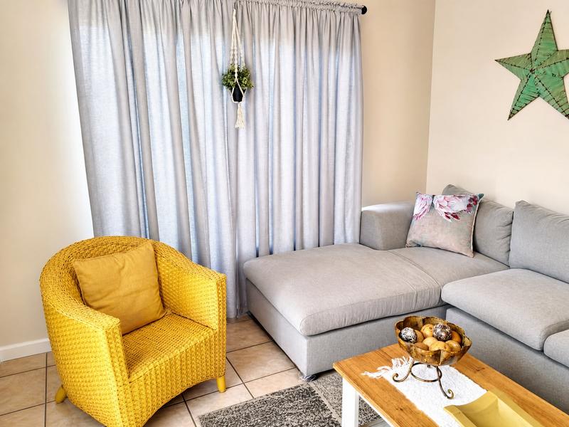 2 Bedroom Property for Sale in The Reeds Gauteng