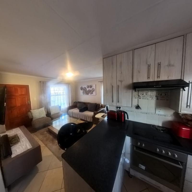 To Let 3 Bedroom Property for Rent in Kirkney Gauteng