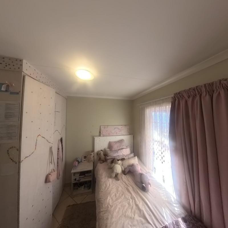 To Let 3 Bedroom Property for Rent in Kirkney Gauteng