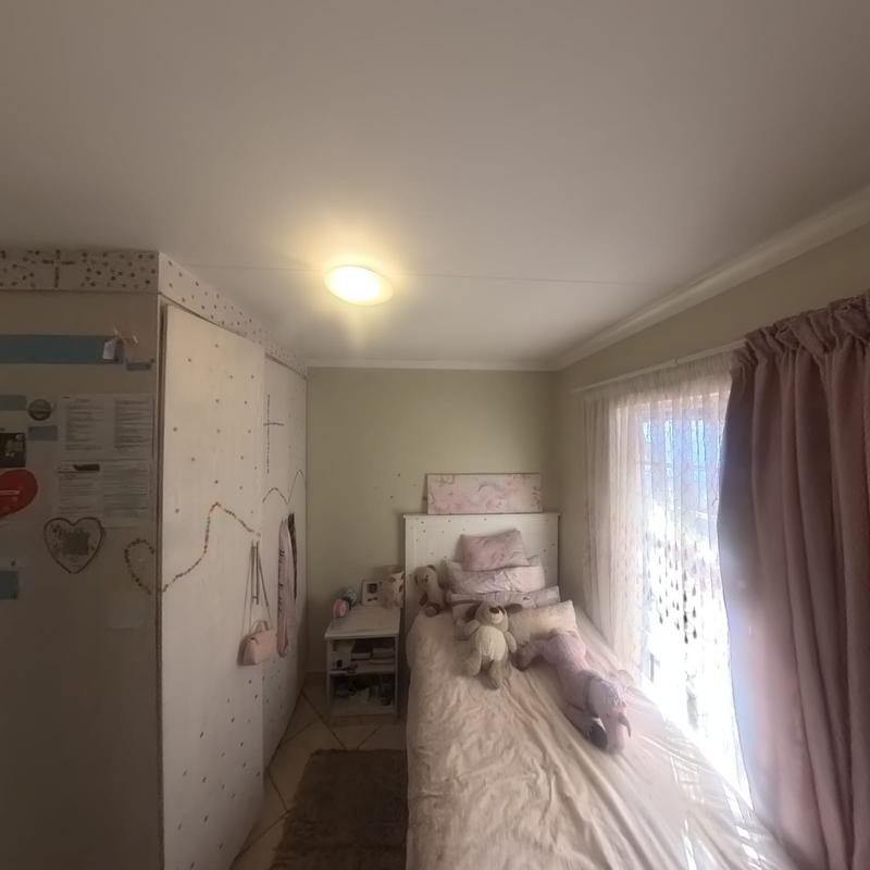 To Let 3 Bedroom Property for Rent in Kirkney Gauteng