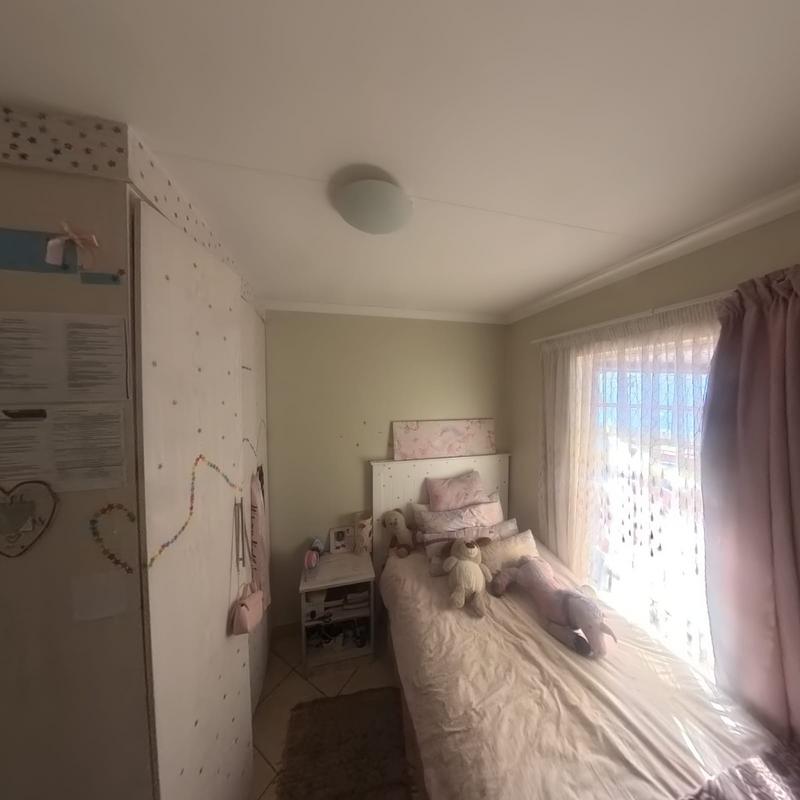 To Let 3 Bedroom Property for Rent in Kirkney Gauteng