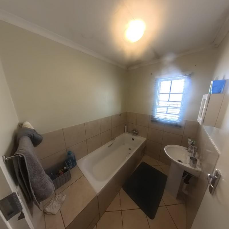 To Let 3 Bedroom Property for Rent in Kirkney Gauteng