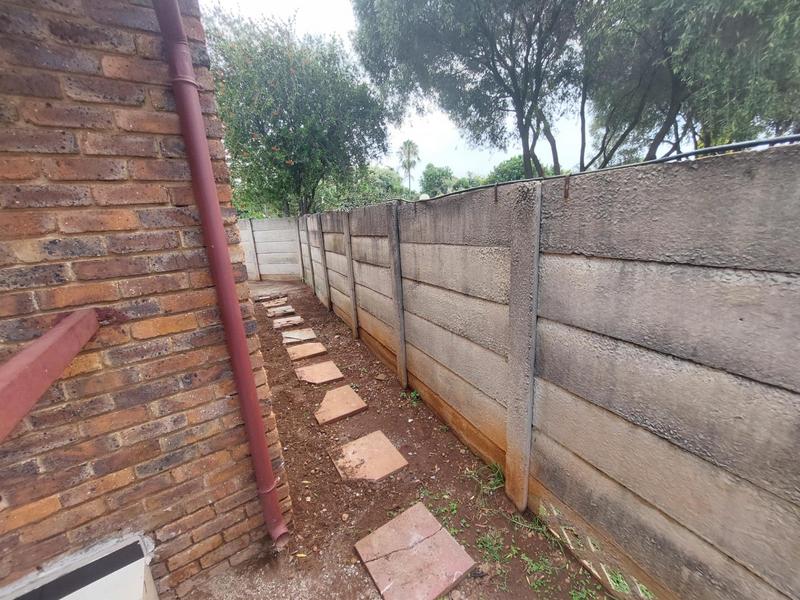 2 Bedroom Property for Sale in Highveld Gauteng