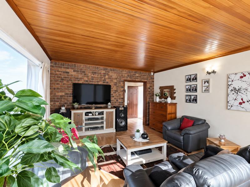 3 Bedroom Property for Sale in Petersfield Gauteng