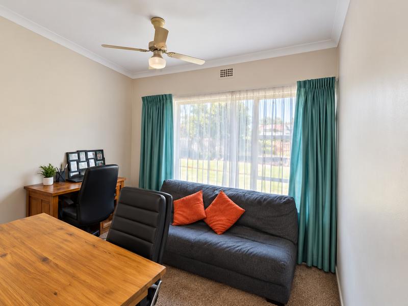 3 Bedroom Property for Sale in Petersfield Gauteng