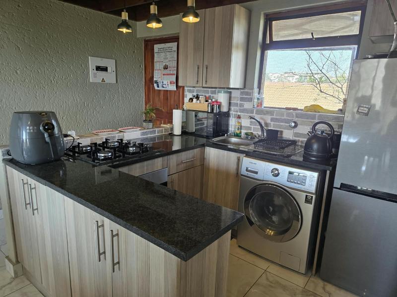 1 Bedroom Property for Sale in Sunninghill Gauteng