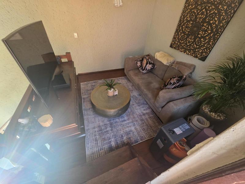 1 Bedroom Property for Sale in Sunninghill Gauteng