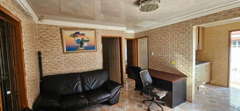 2 Bedroom Property for Sale in Mabopane Unit M Gauteng