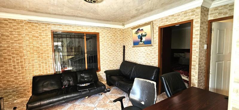 2 Bedroom Property for Sale in Mabopane Unit M Gauteng