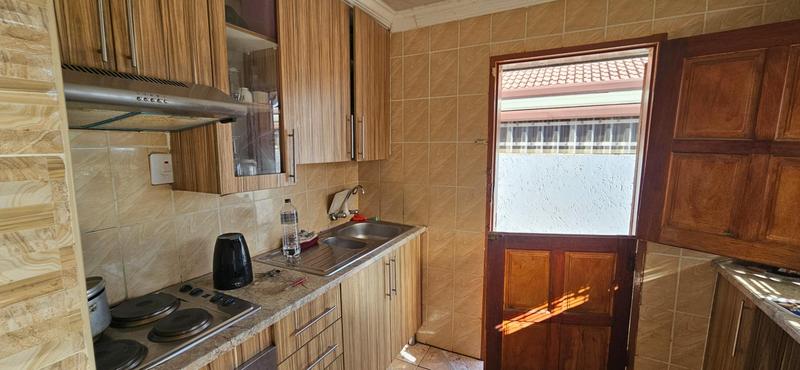 2 Bedroom Property for Sale in Mabopane Unit M Gauteng