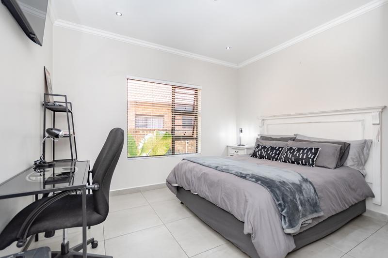 To Let 2 Bedroom Property for Rent in Sunward Park Gauteng