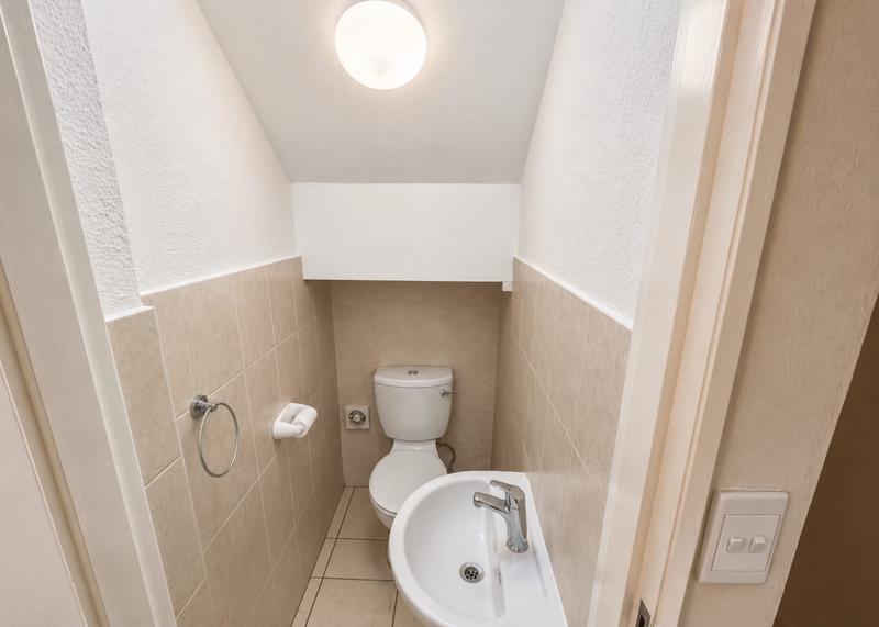 3 Bedroom Property for Sale in Kosmosdal Gauteng