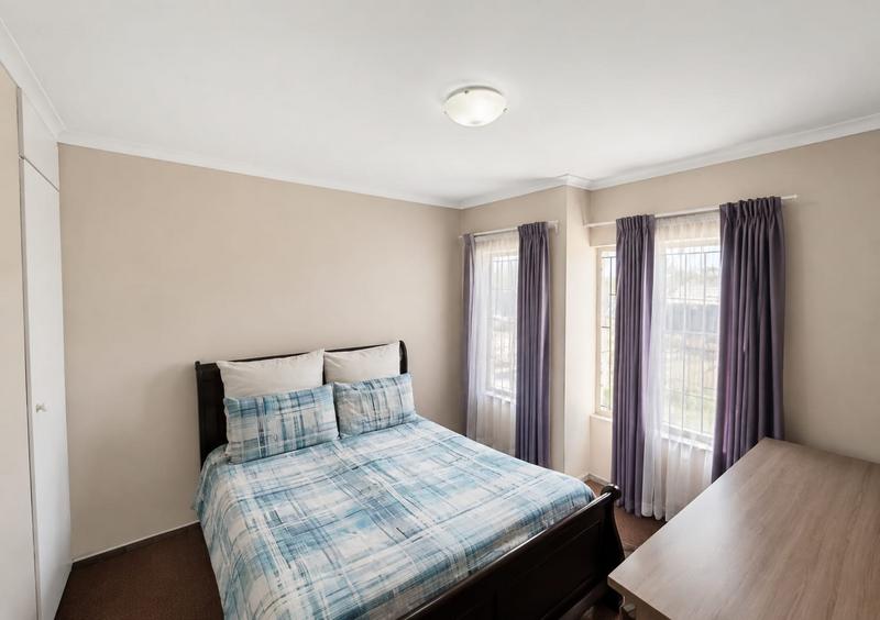 3 Bedroom Property for Sale in Kosmosdal Gauteng