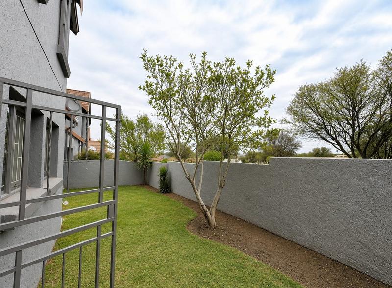 3 Bedroom Property for Sale in Kosmosdal Gauteng