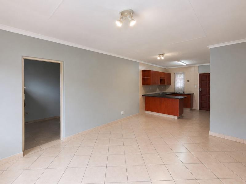 2 Bedroom Property for Sale in Amberfield Gauteng