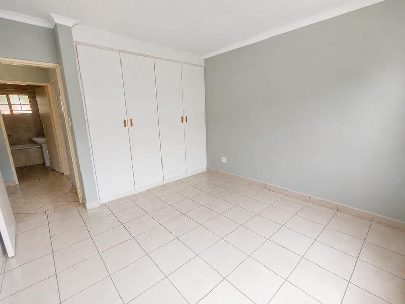 2 Bedroom Property for Sale in Amberfield Gauteng