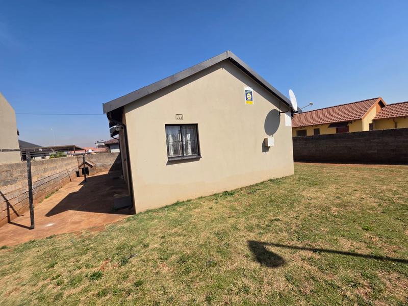 To Let 3 Bedroom Property for Rent in Dawn Park Gauteng