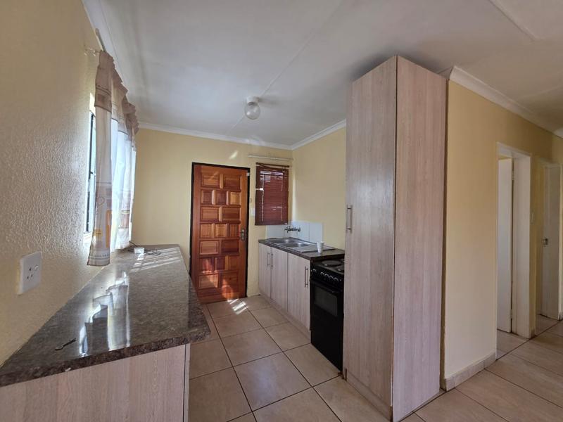 To Let 3 Bedroom Property for Rent in Dawn Park Gauteng