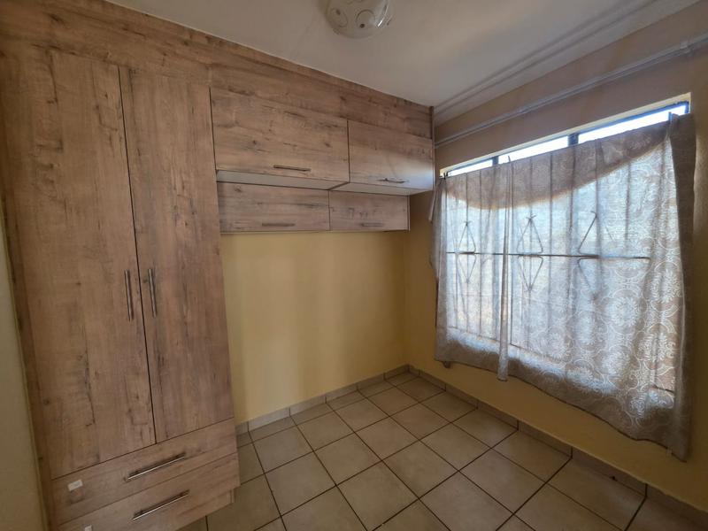 To Let 3 Bedroom Property for Rent in Dawn Park Gauteng