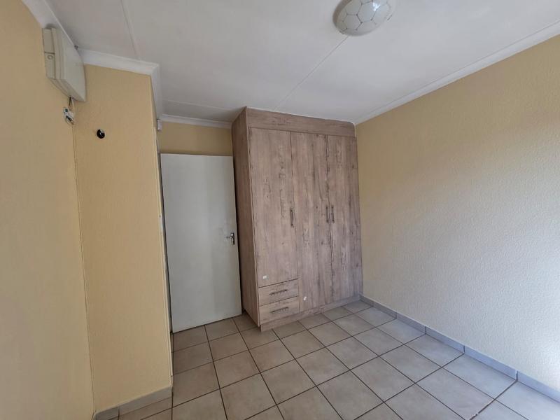 To Let 3 Bedroom Property for Rent in Dawn Park Gauteng