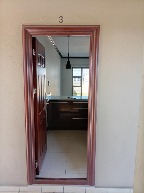 To Let 1 Bedroom Property for Rent in Blue Hills Gauteng