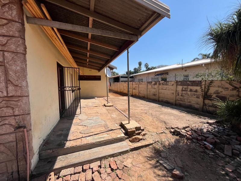 9 Bedroom Property for Sale in Pretoria North Gauteng