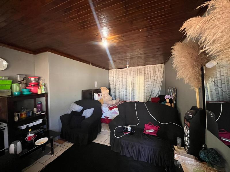 9 Bedroom Property for Sale in Pretoria North Gauteng