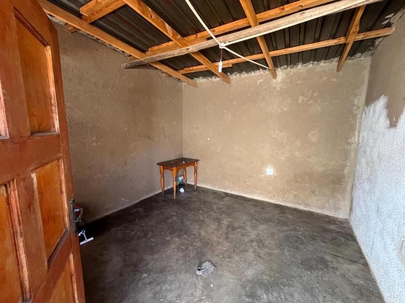 5 Bedroom Property for Sale in Soshanguve Gauteng