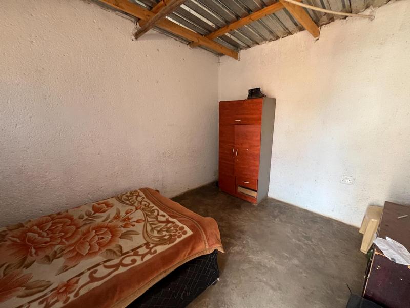 5 Bedroom Property for Sale in Soshanguve Gauteng