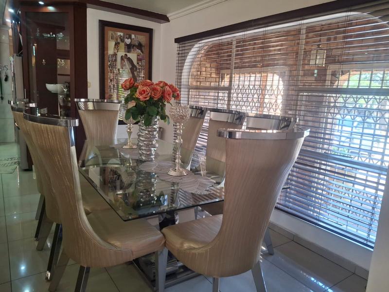 4 Bedroom Property for Sale in Vanderbijlpark SE 3 Gauteng