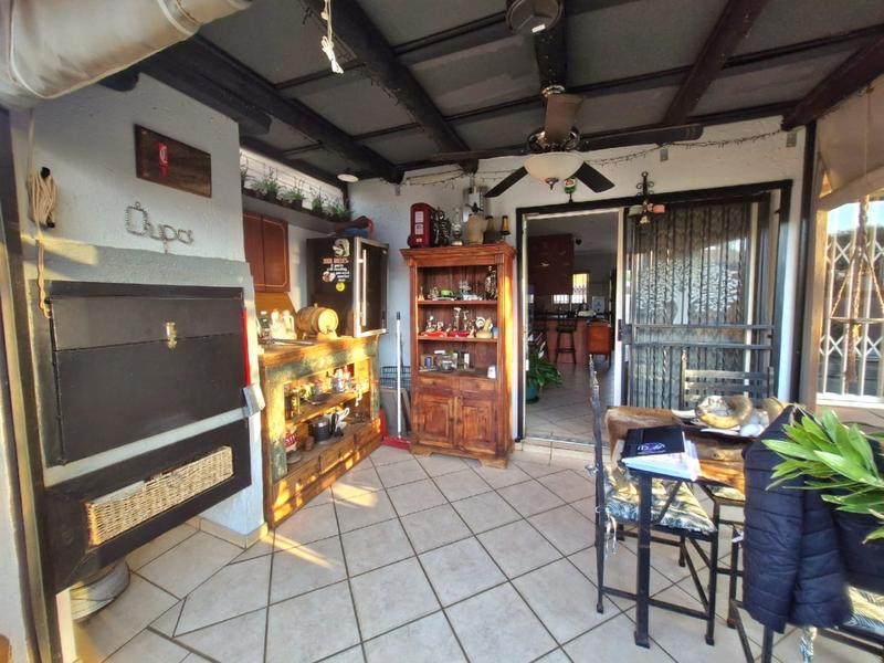 2 Bedroom Property for Sale in Annlin Gauteng